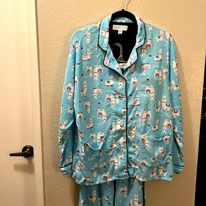 Karen Neuburger size medium llama pajamas